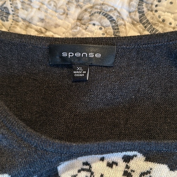 Elegant Charcoal Gray and White Floral Sweater Dress - Picture 6 of 8